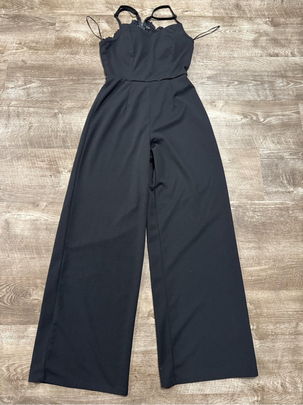 Mi Ami Francesca’s Back Jumpsuit Size Small